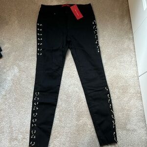 Never worn tags on! Christine Ballack signature stretch jeans